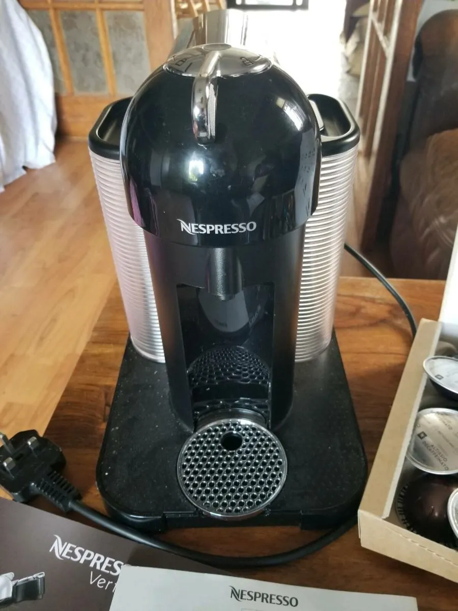 Nespresso coffee machine and nespresso coffee pods - Image 4