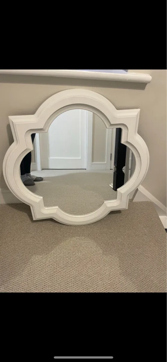 Hall mirror