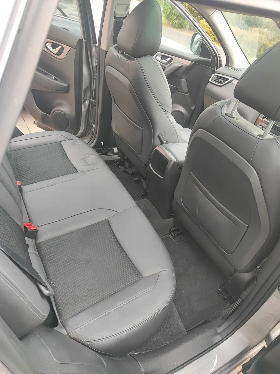 Nissan Qashqai SV Premium 2019 - Image 3