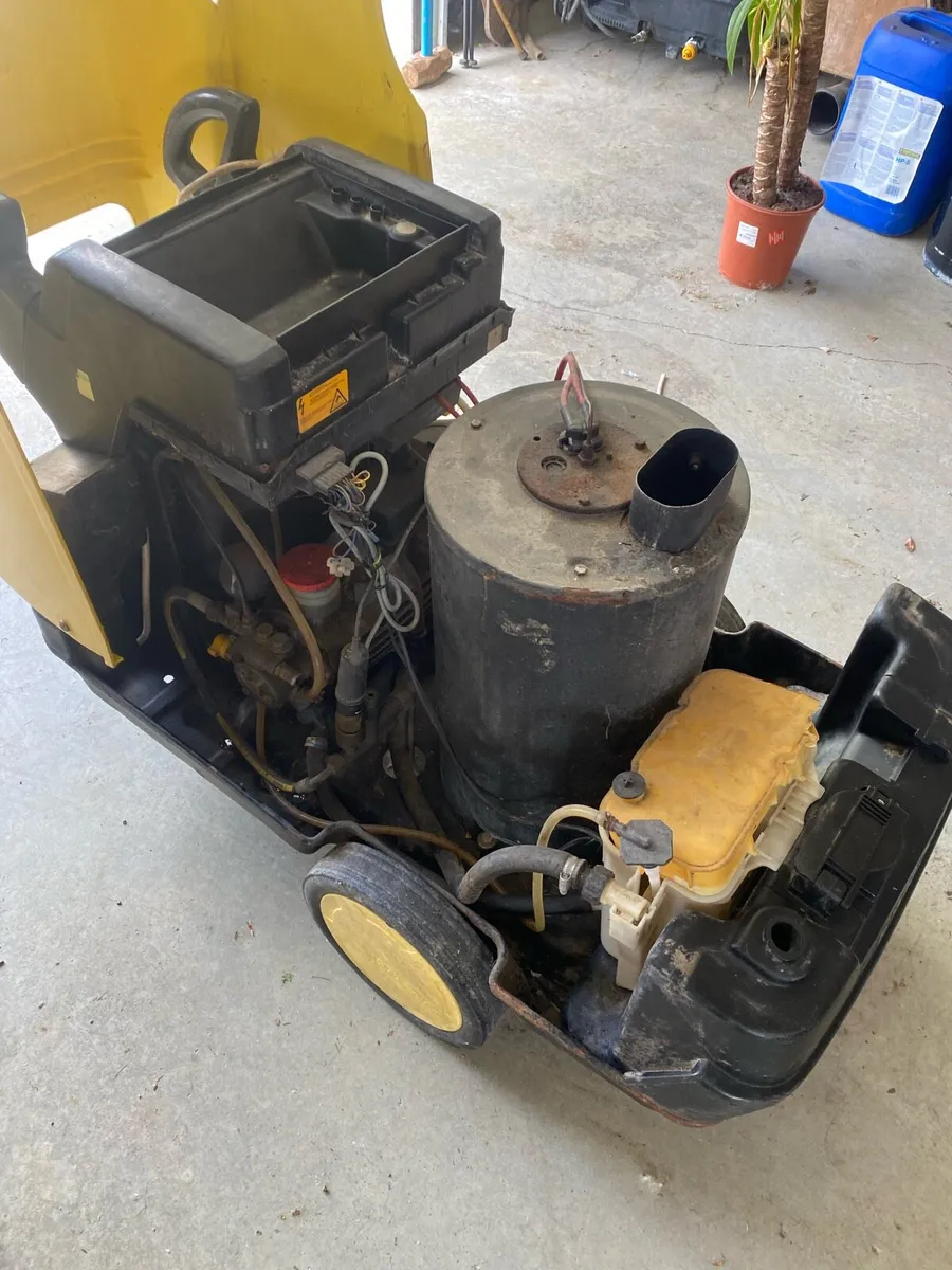 Karcher powerwasher - Image 3