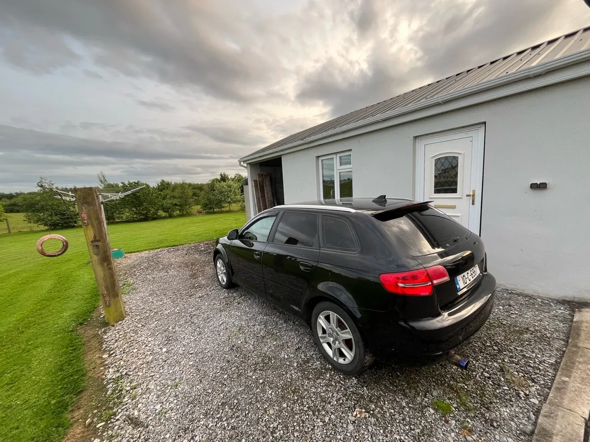 Car - Image 3