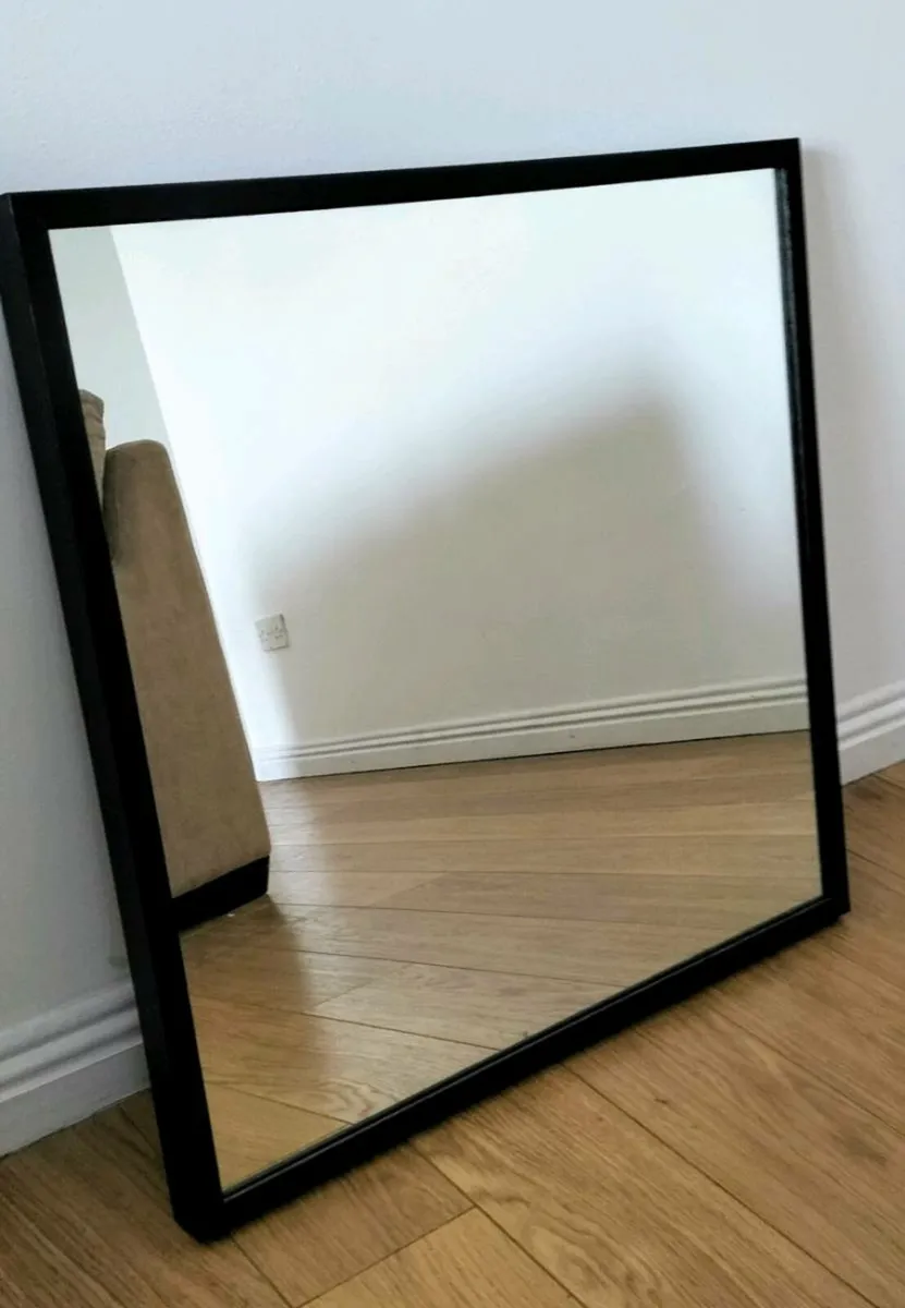 Wall mirror - Image 1