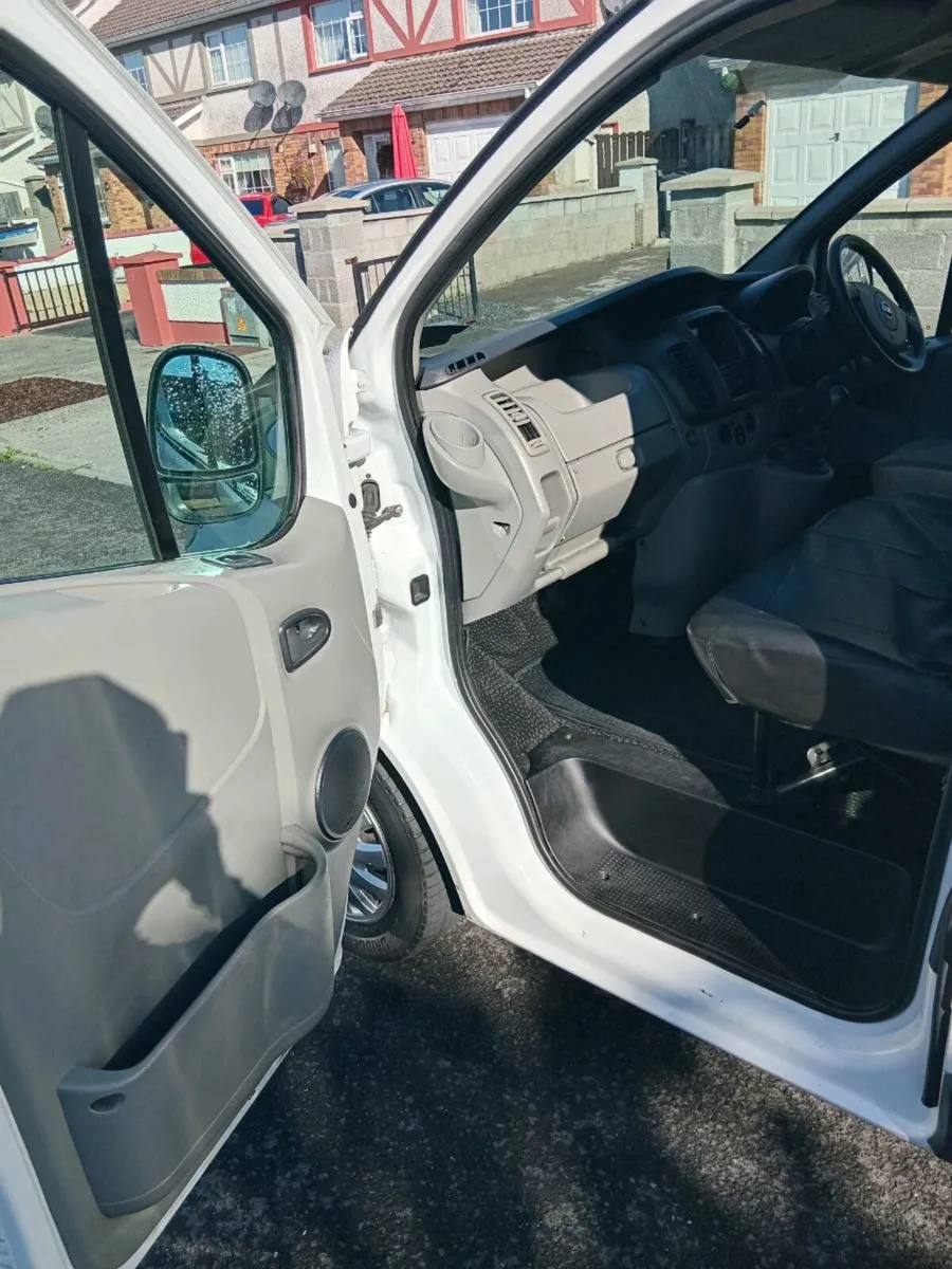 2.0 Nissan primastar NCT/24/1/26 - Image 4