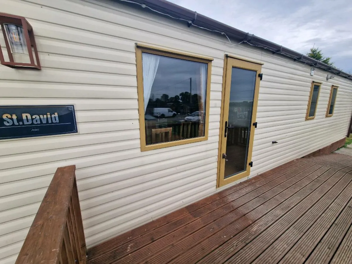 Mobile home - Image 1