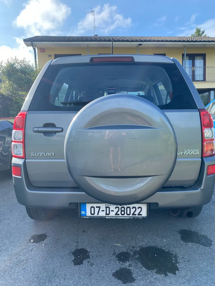 Suzuki Grand Vitara 4x4 excellent mileage - Image 2
