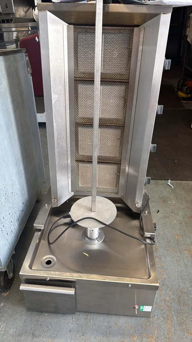 New kebab machine 4 burner - Image 1