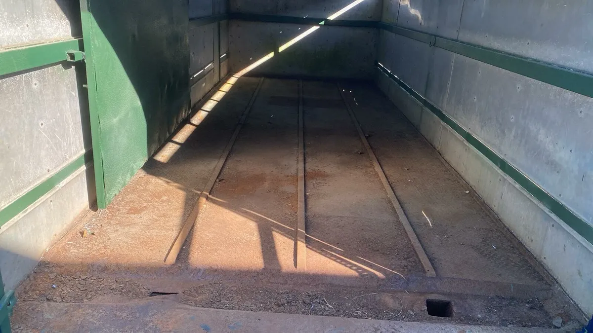 Cattle Body (Looby) 20 ft - Image 4