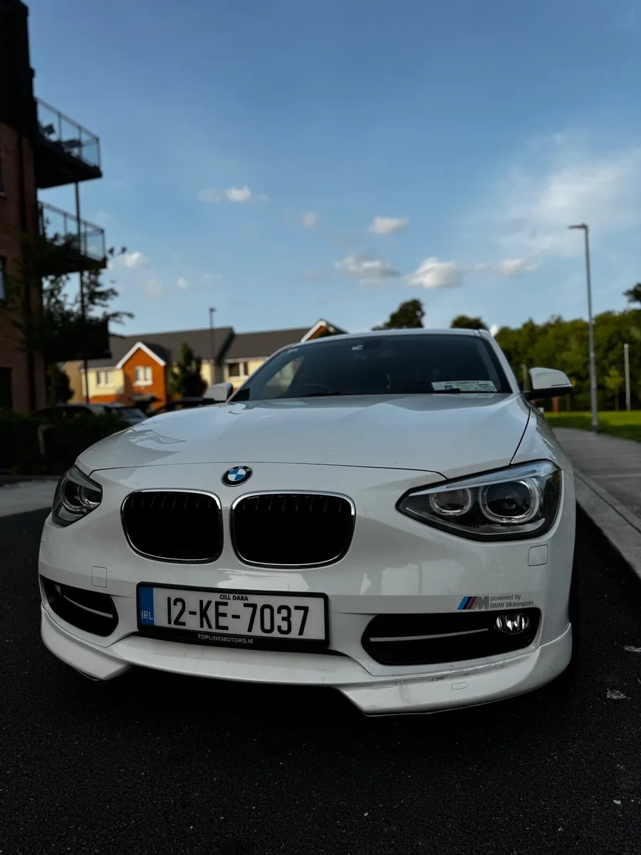 Automatic BMW 1-Series 116-i 2012 - Image 1