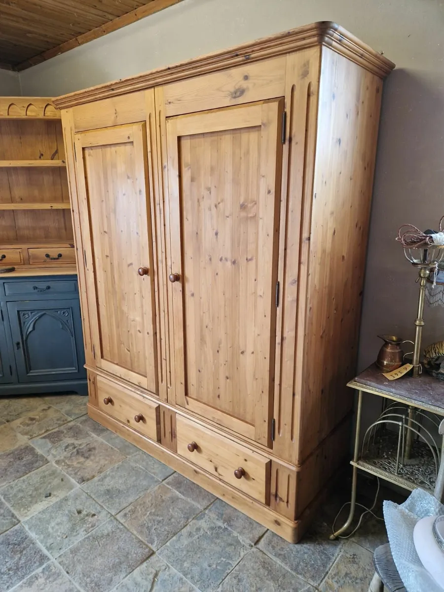 Large 5ft wide vintage pine wardrobe, - Image 2