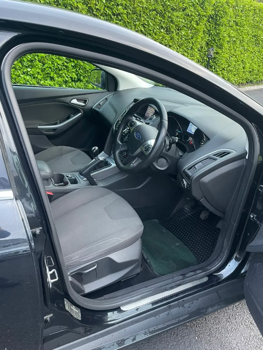 Ford Focus 2014 - Image 4