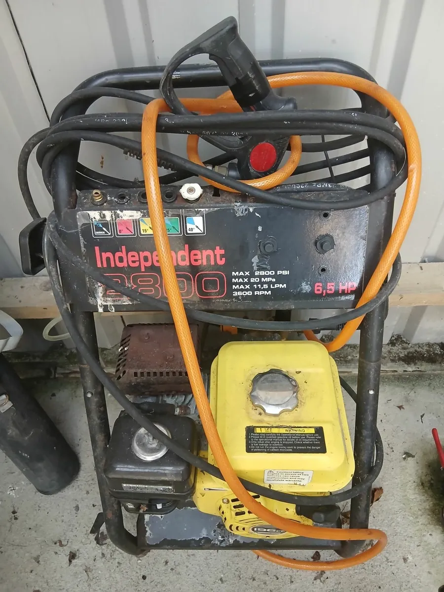 Petrol power washer - Image 3