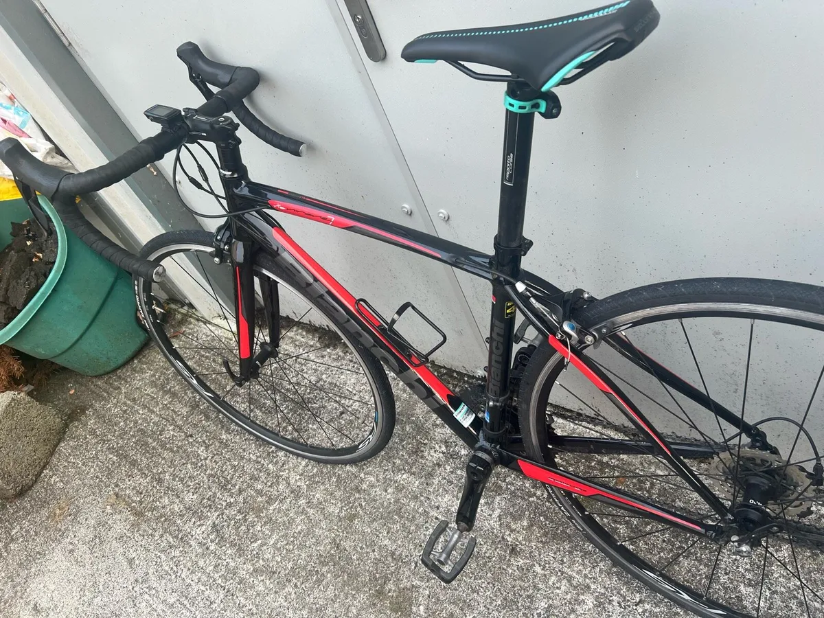 Bianchi via nirone 7  Racing Bicycle - Image 2