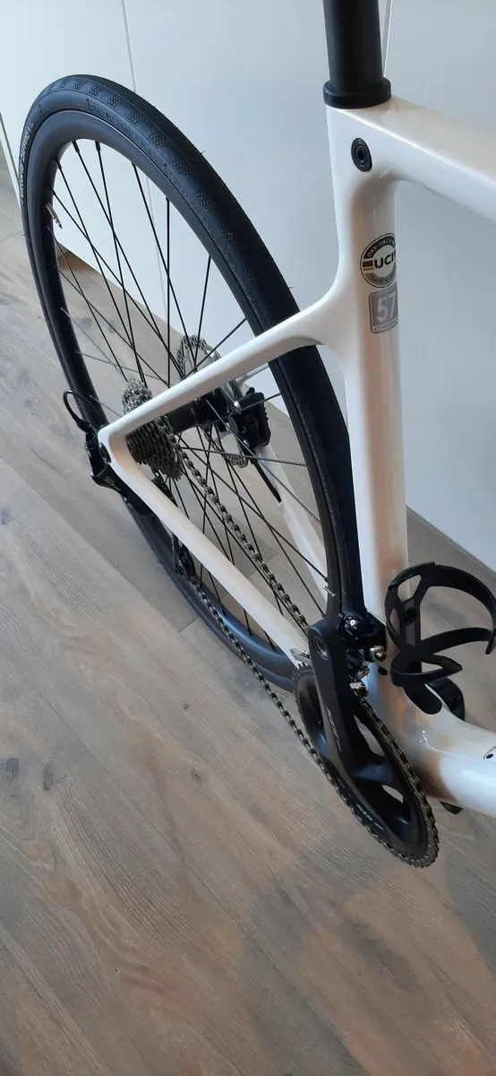 Orbea Orca M30 22 - Size 57 - Image 2