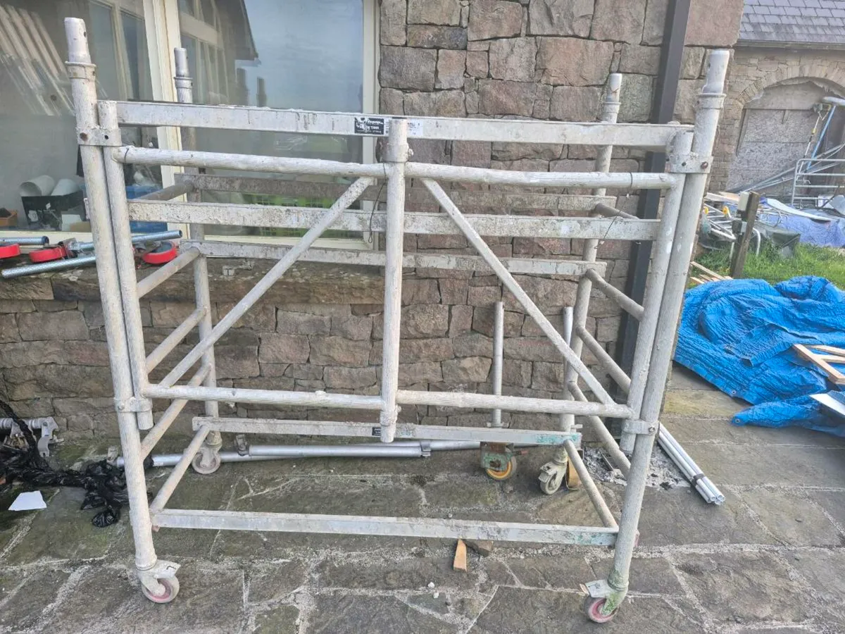 Jefferson T90 Mini Tower Scaffold - Image 1