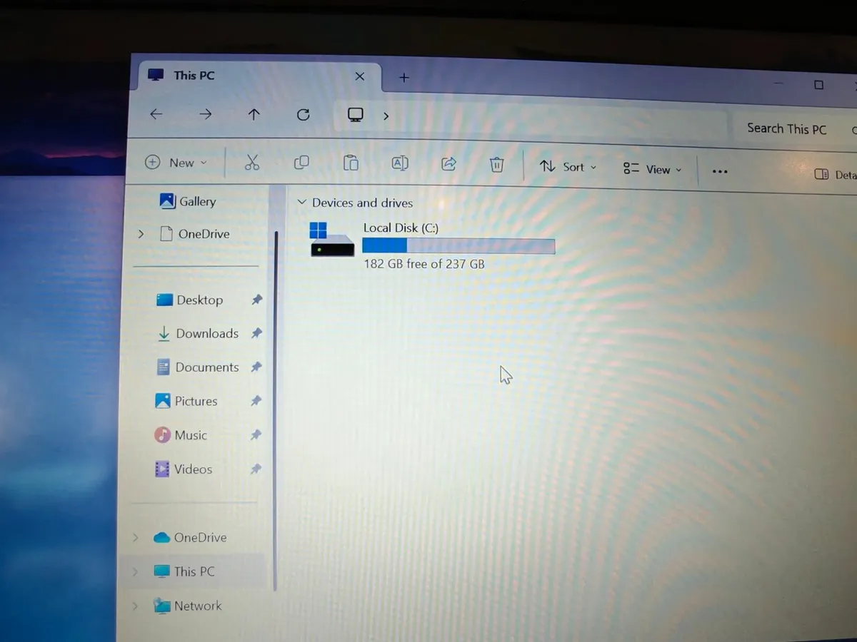 Lenovo V14 | AMD Ryzen 5 | 16GB | 256GB | 14" FHD - Image 2
