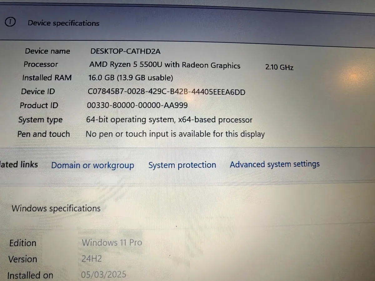 Lenovo V14 | AMD Ryzen 5 | 16GB | 256GB | 14" FHD - Image 4