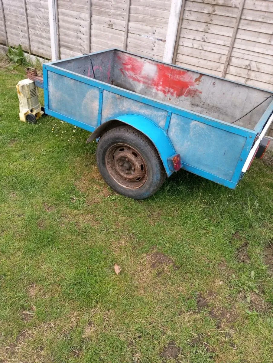 Trailer for sale.

Length :167cm
Width :99cm
Heigh - Image 4