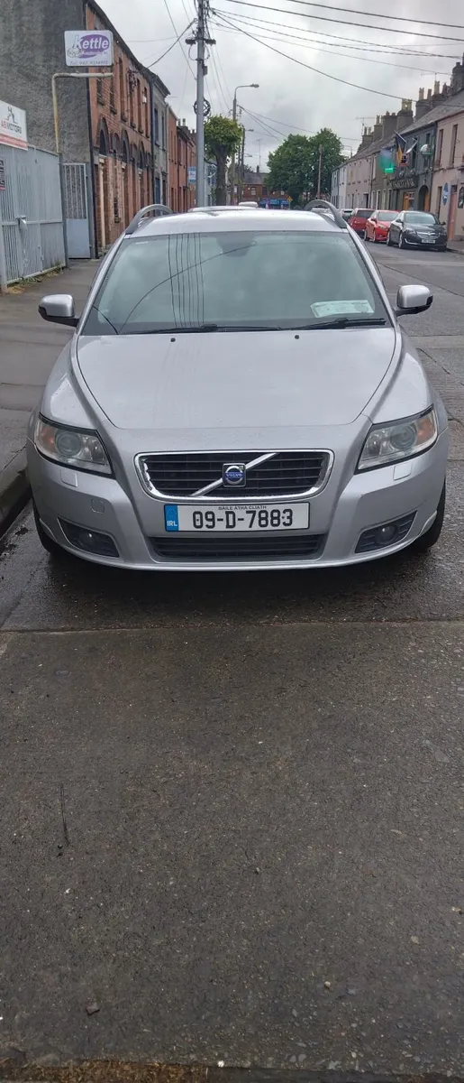 VOLVO V-50 - Image 2