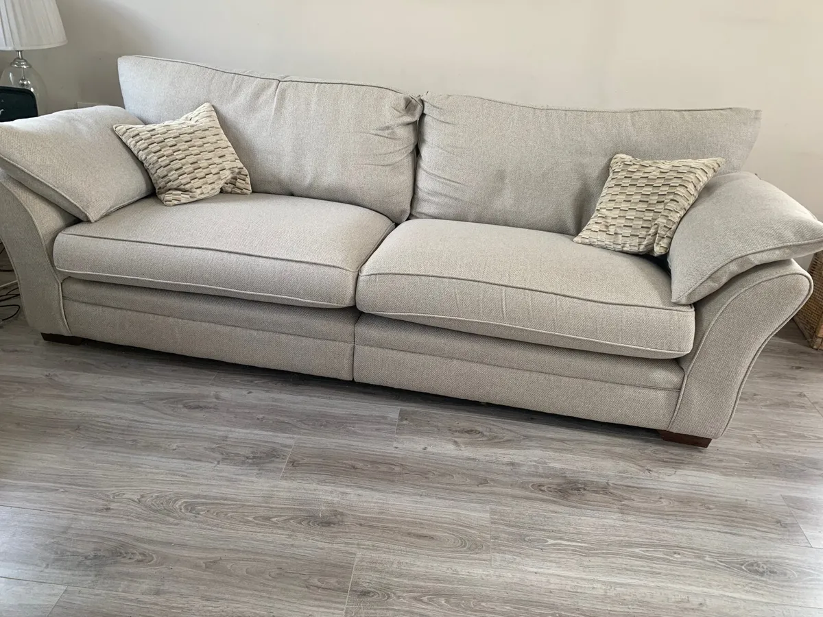 Large living room sofa - Image 2
