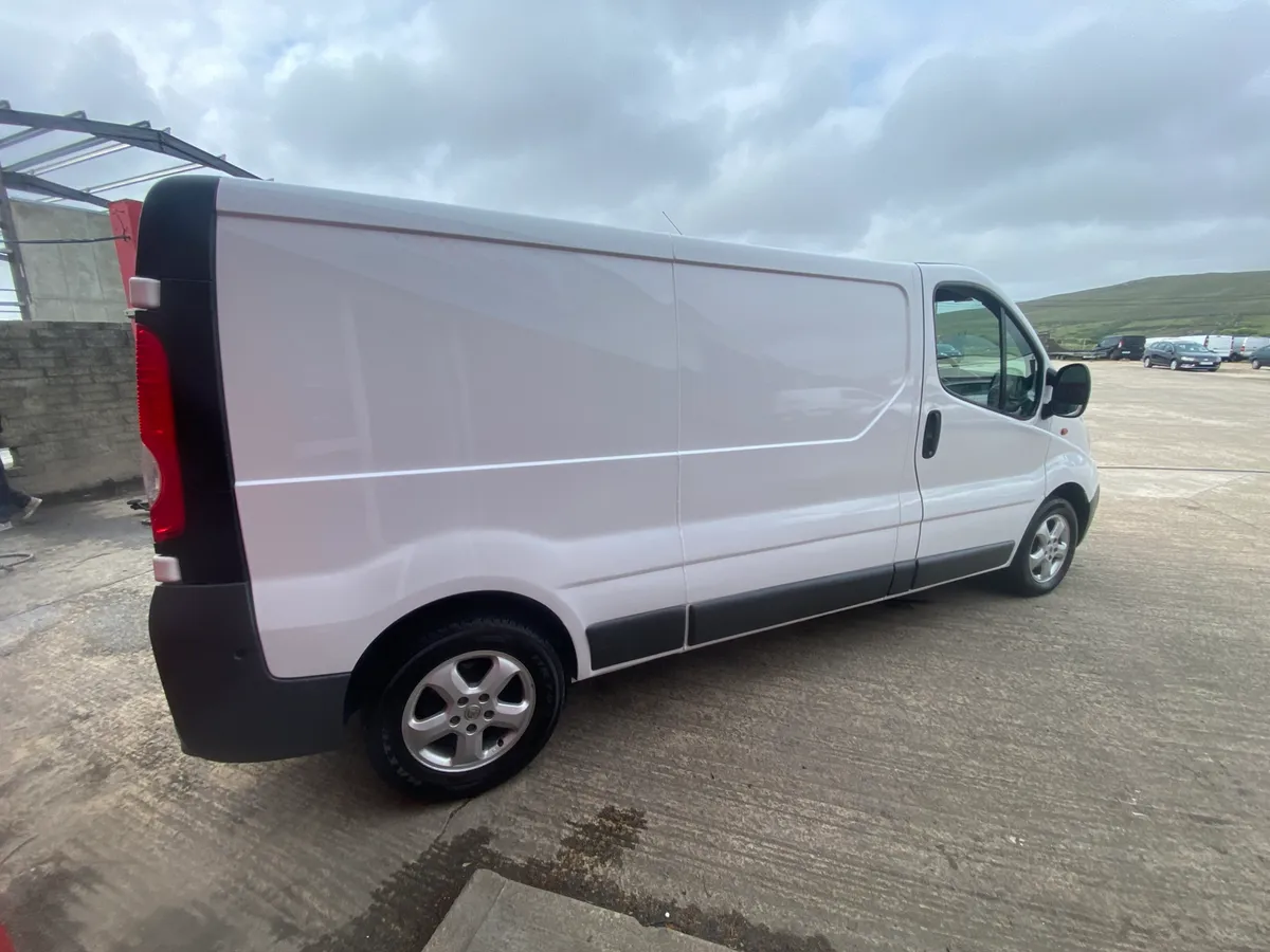 2012 TRAFFIC/VIVARO CVRT DELIVERY - Image 3