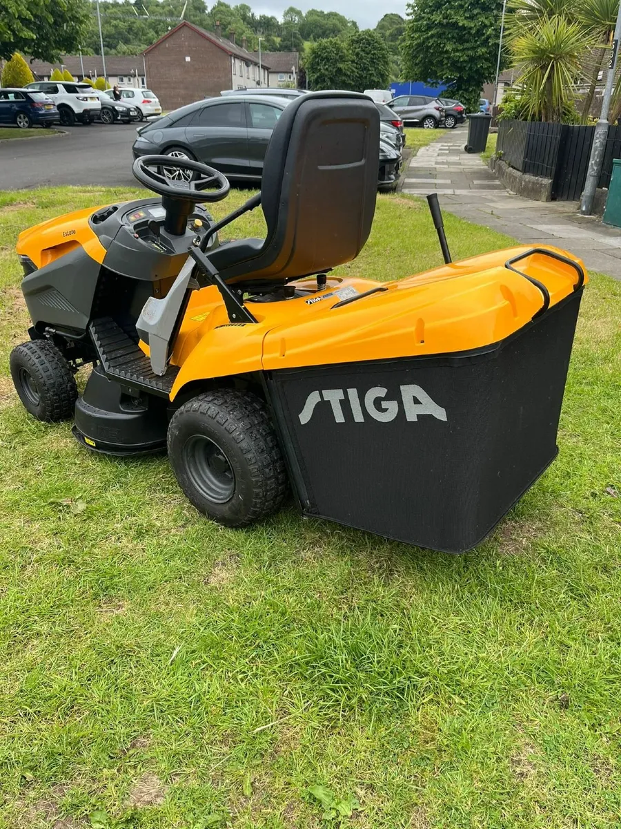 Stiga ride on lawnmower - Image 3