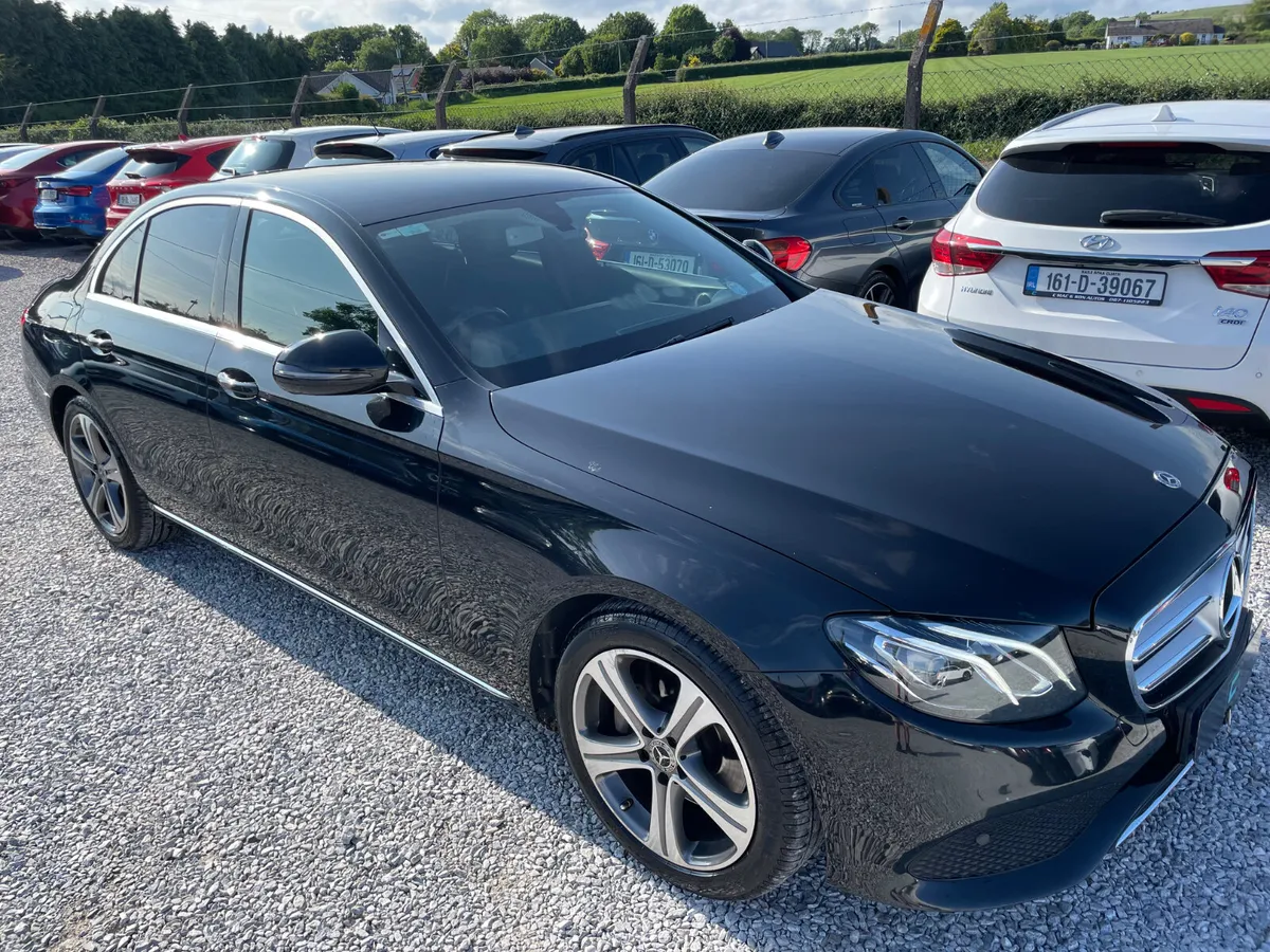 Mercedes-Benz E220 - Image 4