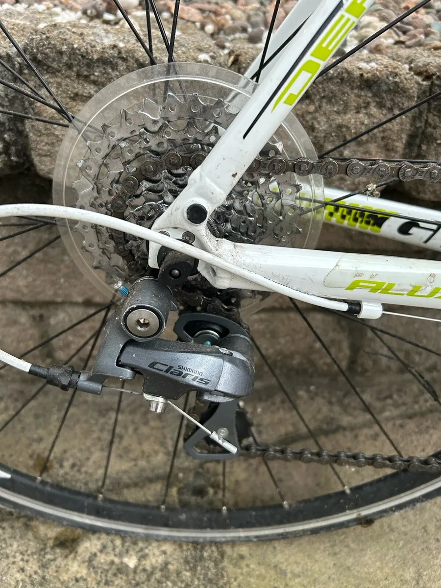 Giant Defy Aluxx Racing Bike For Sale - Image 4