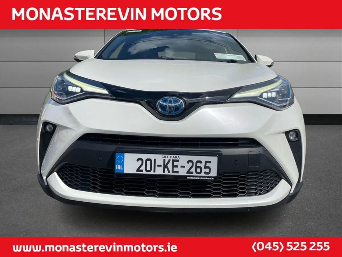 Toyota C-HR 1.8 Hybrid SOL 4DR A Auto - SAT NAV I - Image 4