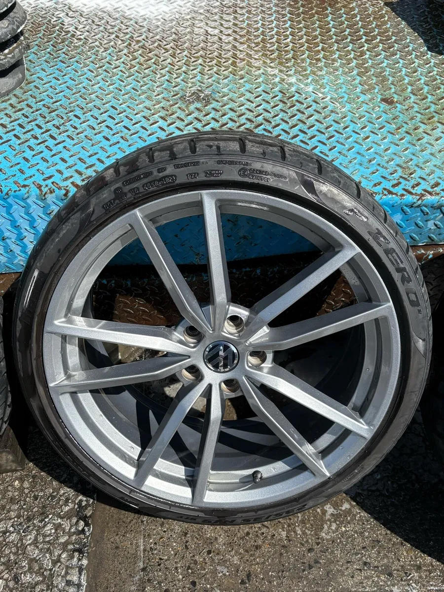 19” VW Golf Pretoria Replica Alloy Wheels & Tyres - Image 3