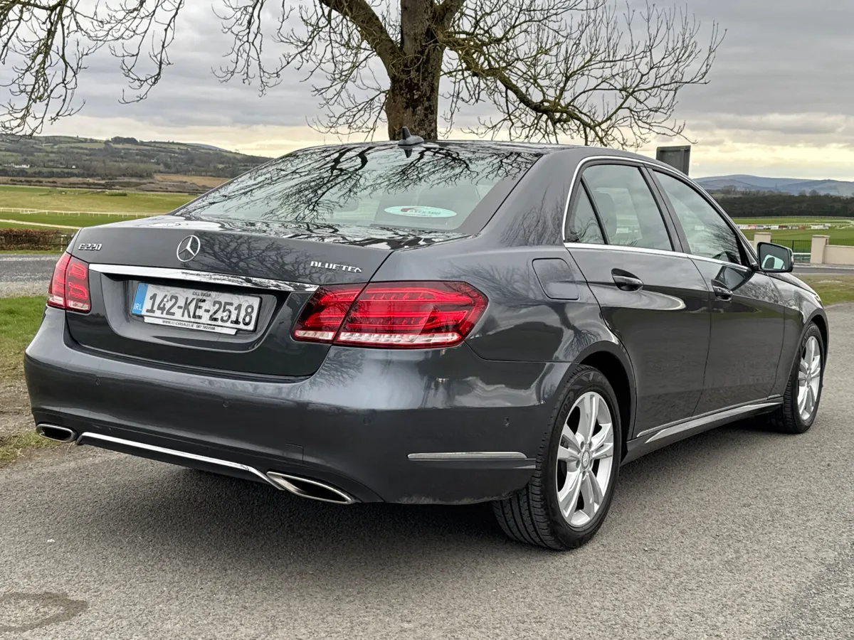 Mercedes-Benz E-Class 2014 Elegance Sport - Image 4
