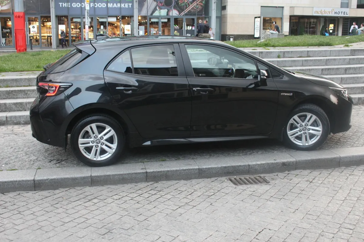 Toyota Corolla Hybrid Luna Hatchback 4Door Auto - Image 1