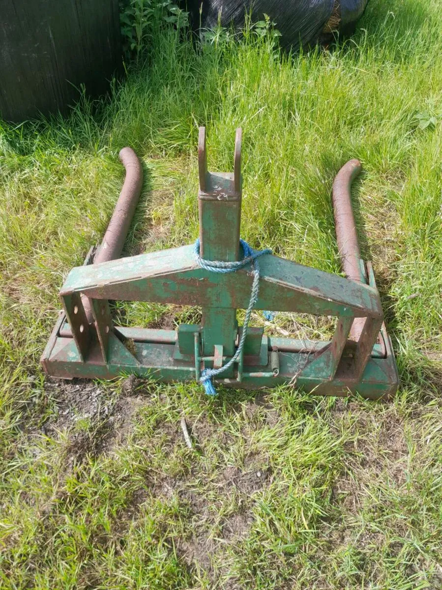 Bale Handler - Image 2