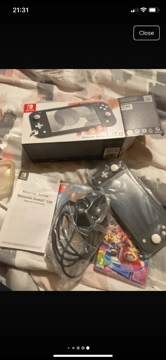 Nintendo switch lite - Image 2