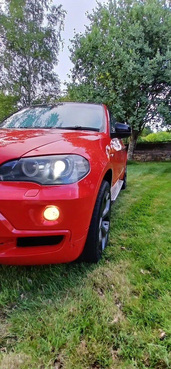 BMW X5 Sport Commercial Imola Red - Image 4