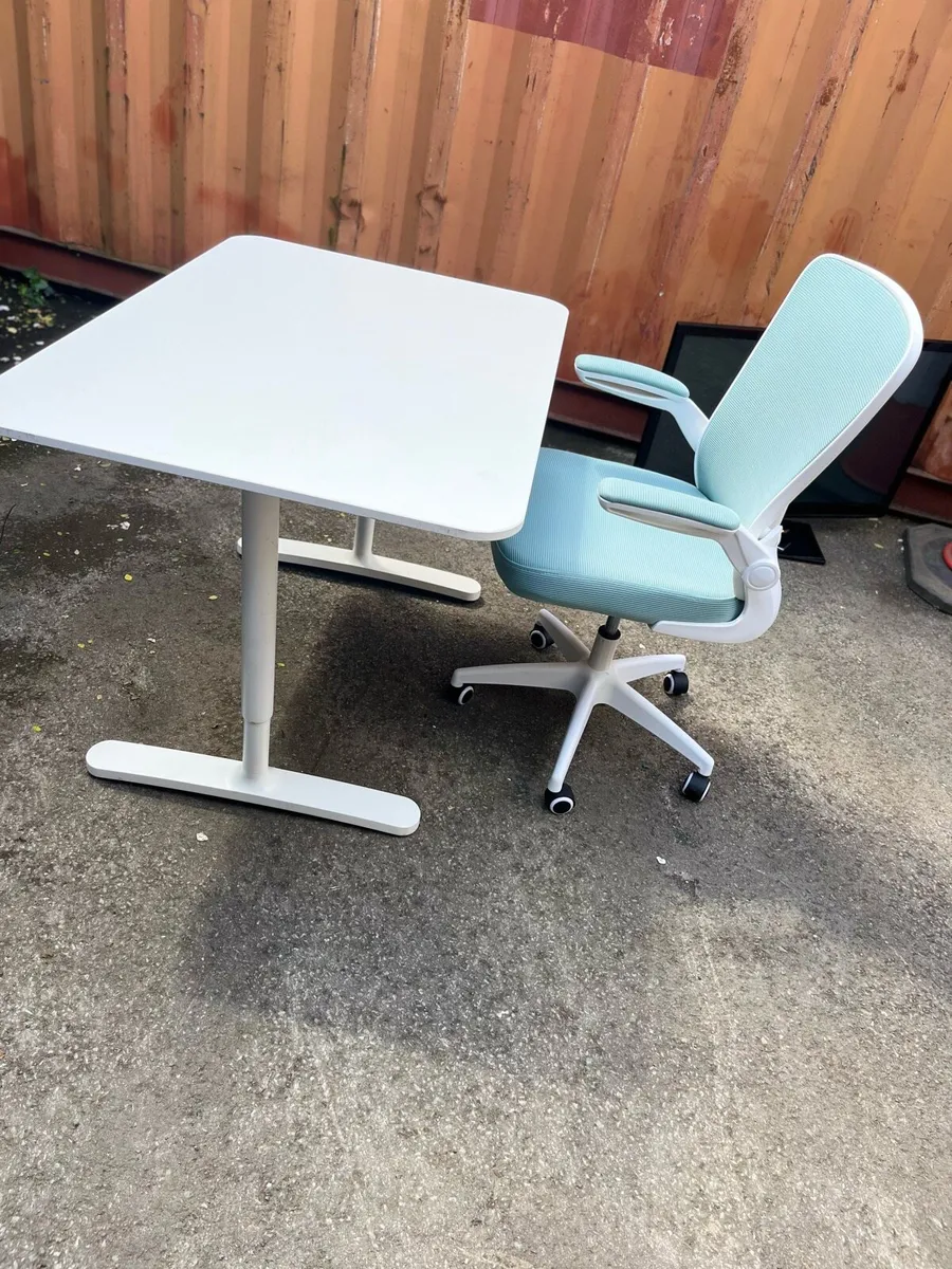Office set - Image 2