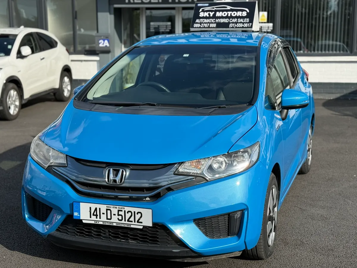 2014 Honda JazzFit 1.5 Hybrid Auto,Top  Sepcs - Image 3