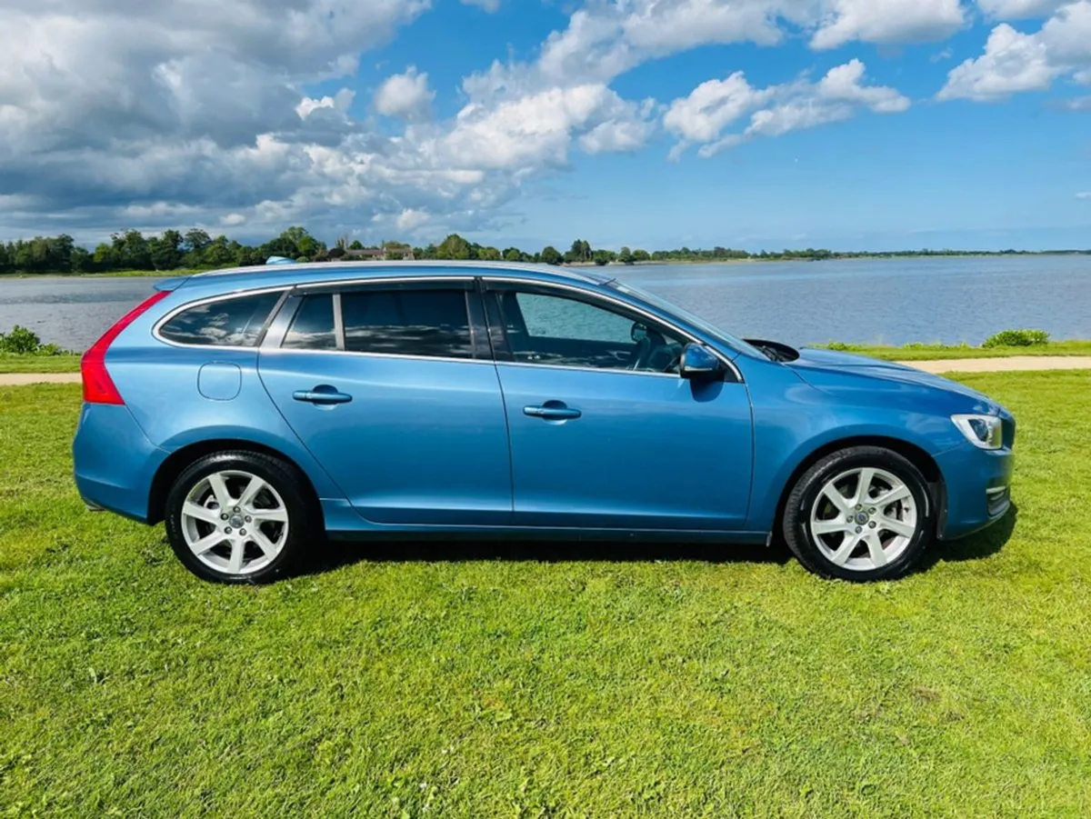 Volvo V60 Dba-fb4164t 5DR Auto - Image 3