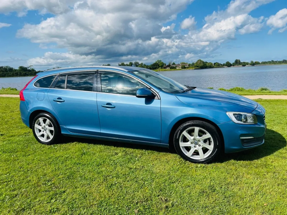 Volvo V60 Dba-fb4164t 5DR Auto - Image 4