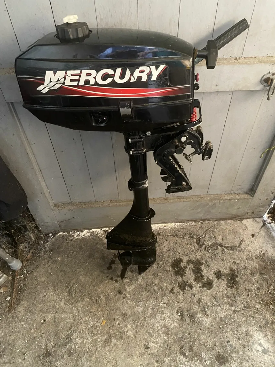 Outboard Motor - Image 2