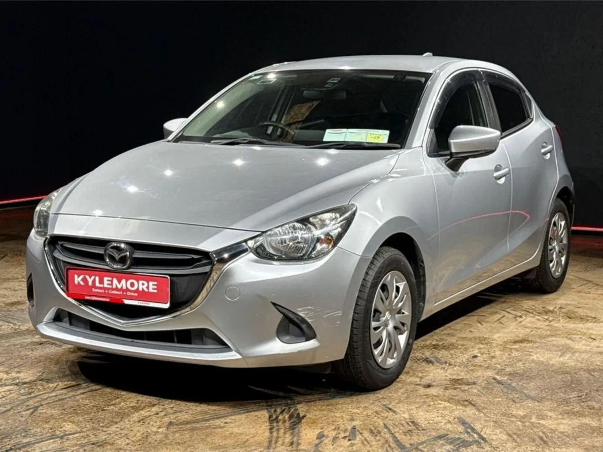 Mazda Demio 1.3 Automatic - Image 2