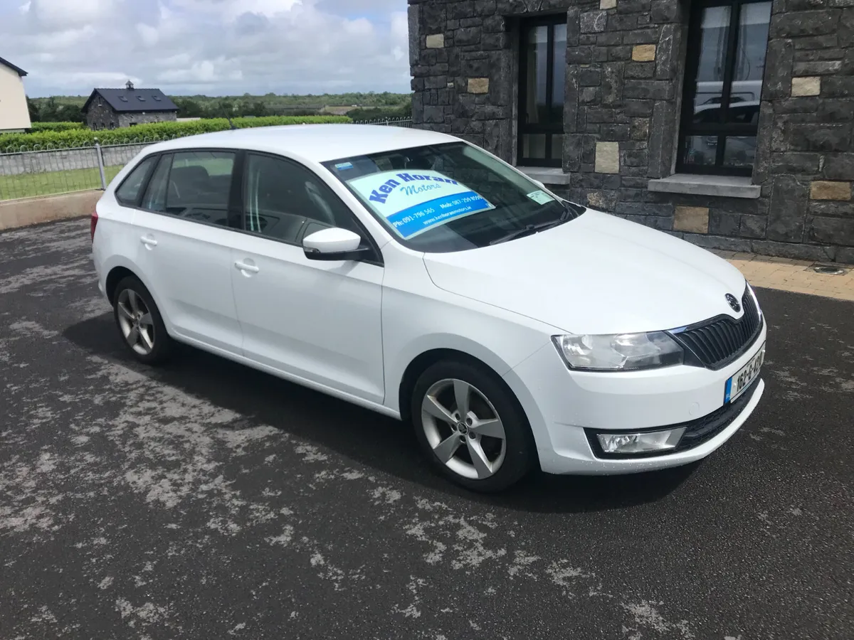 Skoda Rapid 5DR SB 1.2 Petrol, 2016 - Image 1