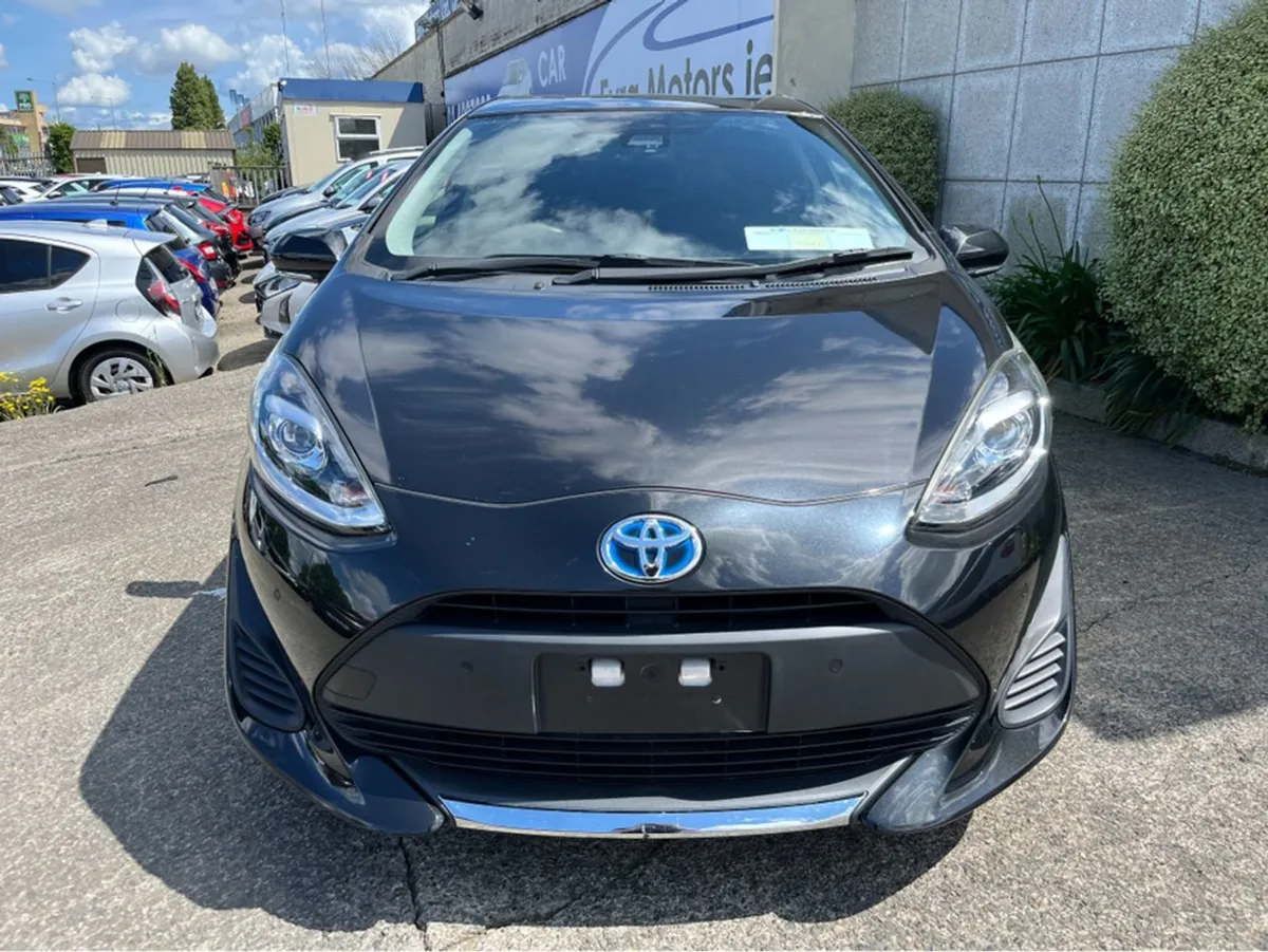 Toyota Aqua Automatic Hybrid 1.5 Petrol - Image 2