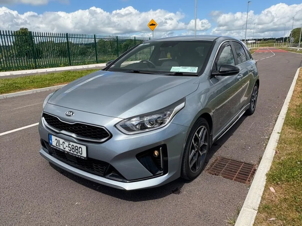 Kia Ceed 1.6 GT Line HP 5DR - Image 3