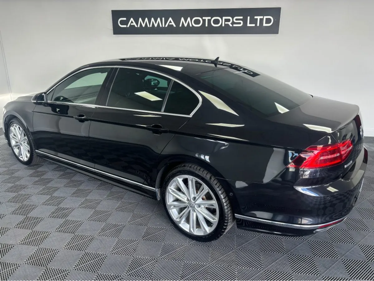 Volkswagen Passat Volkswagen Passat TSI Dsg black - Image 3