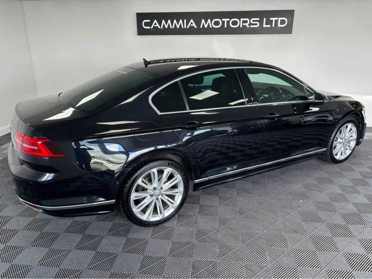 Volkswagen Passat Volkswagen Passat TSI Dsg black - Image 4