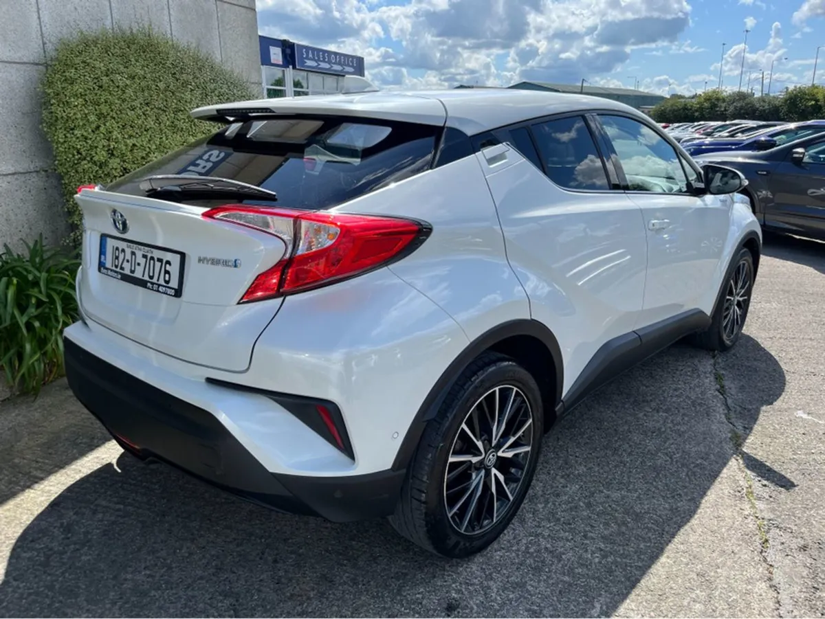 Toyota C-HR SOL Hybrid Automatic 1.8 Petrol //hig - Image 4