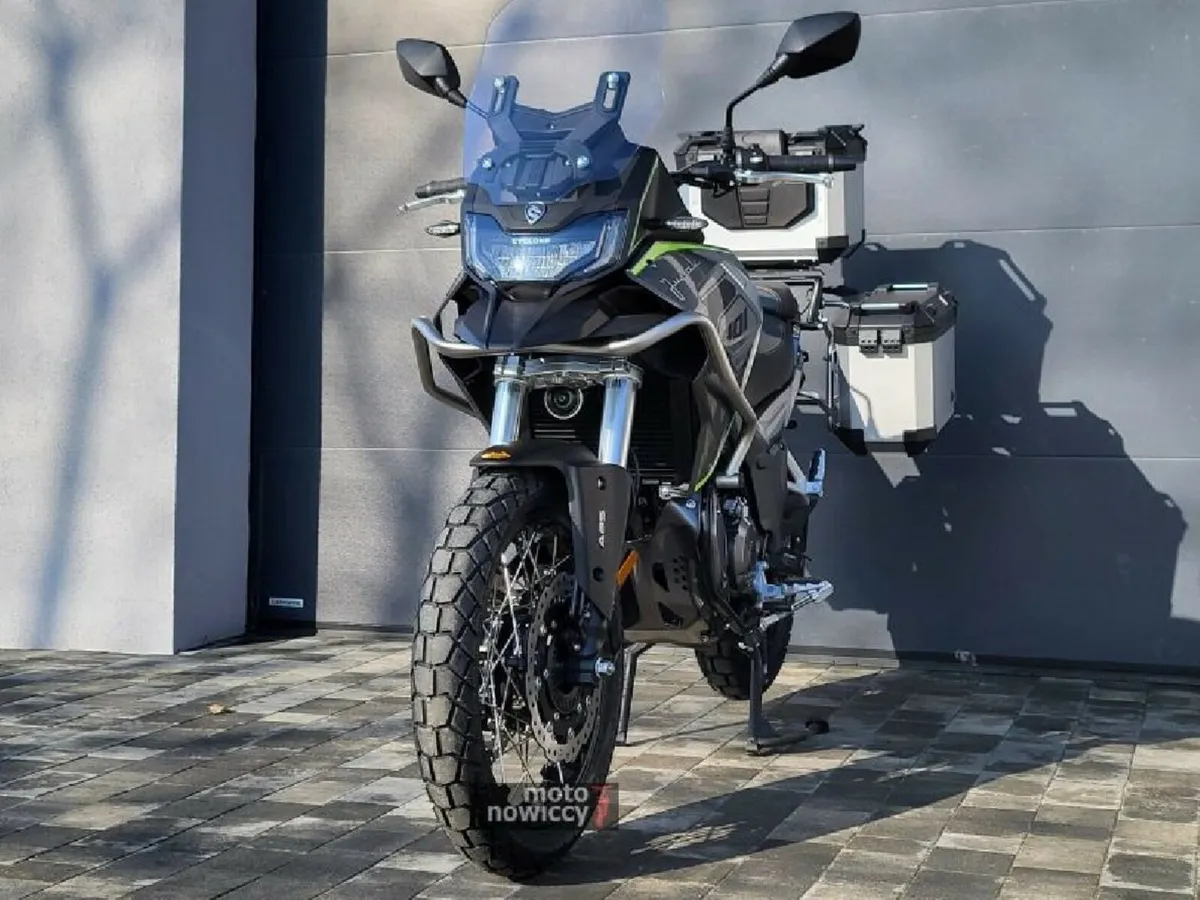 Motorbike - Image 2