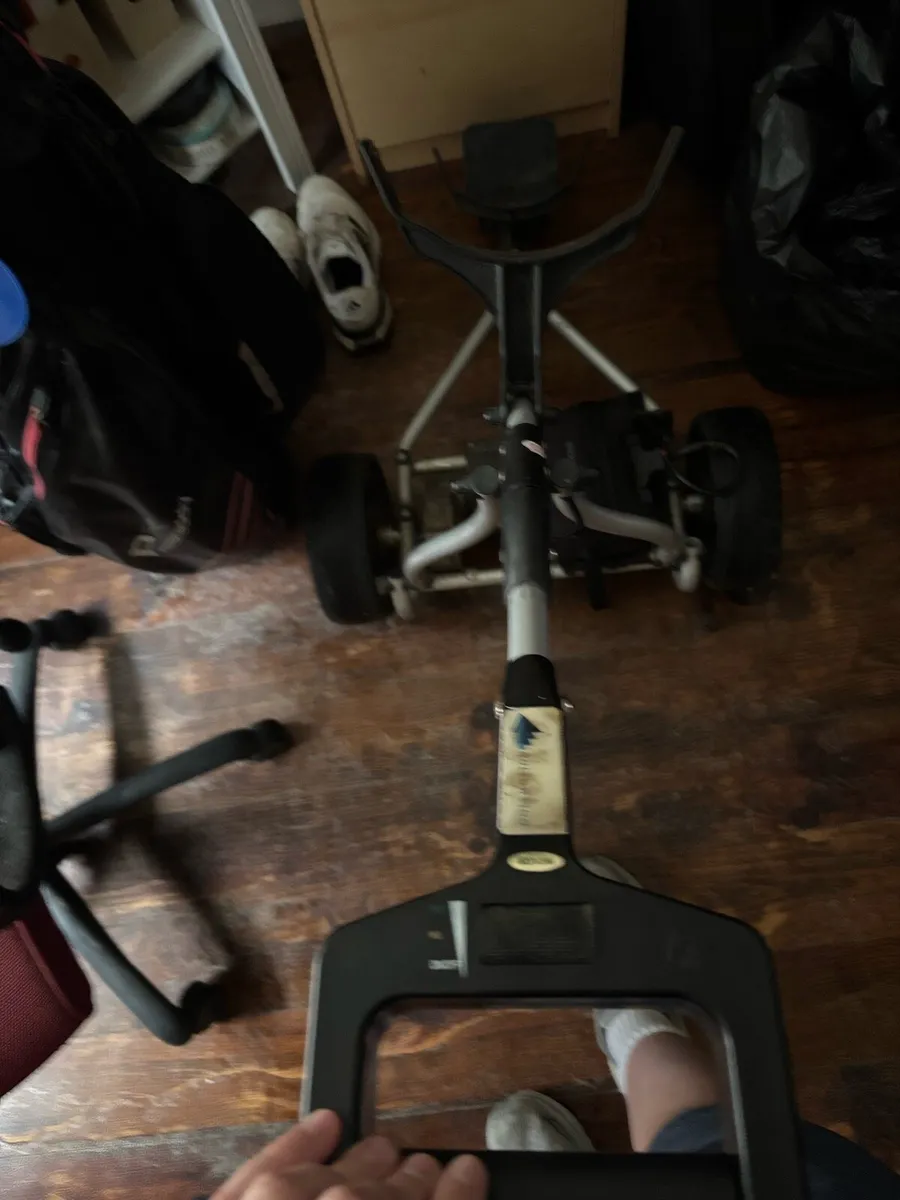 Electric Golf trolley - Image 1