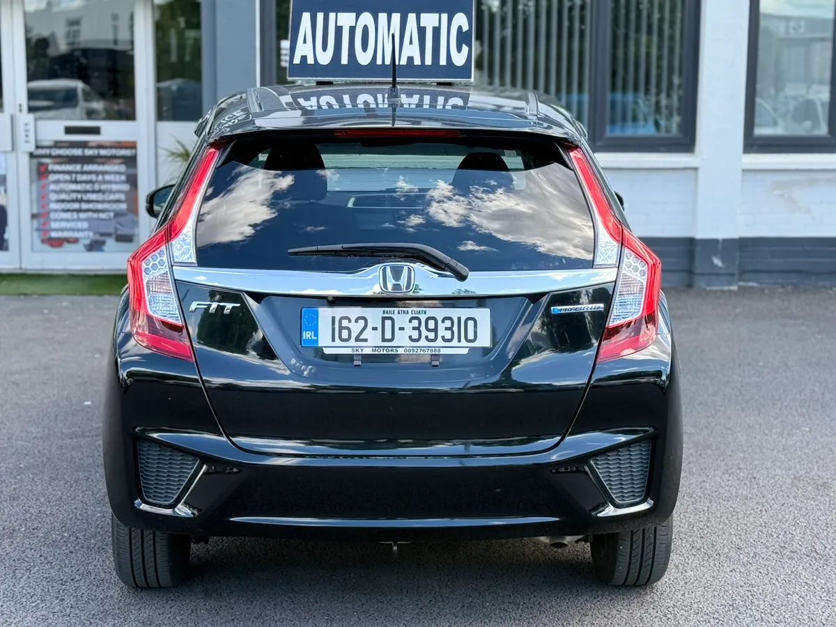 2016 Honda Jazz/Fit 1.5 Hybrid Automatic - Image 4