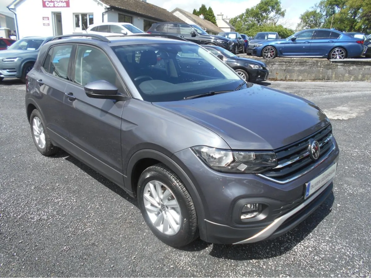 Volkswagen T-Cross Life 1.0 TSI Manual - Image 1